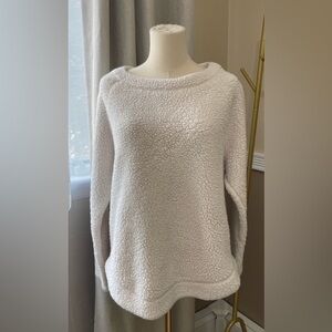 LOFT Fuzzy White Long Sleeved Sweater Size M